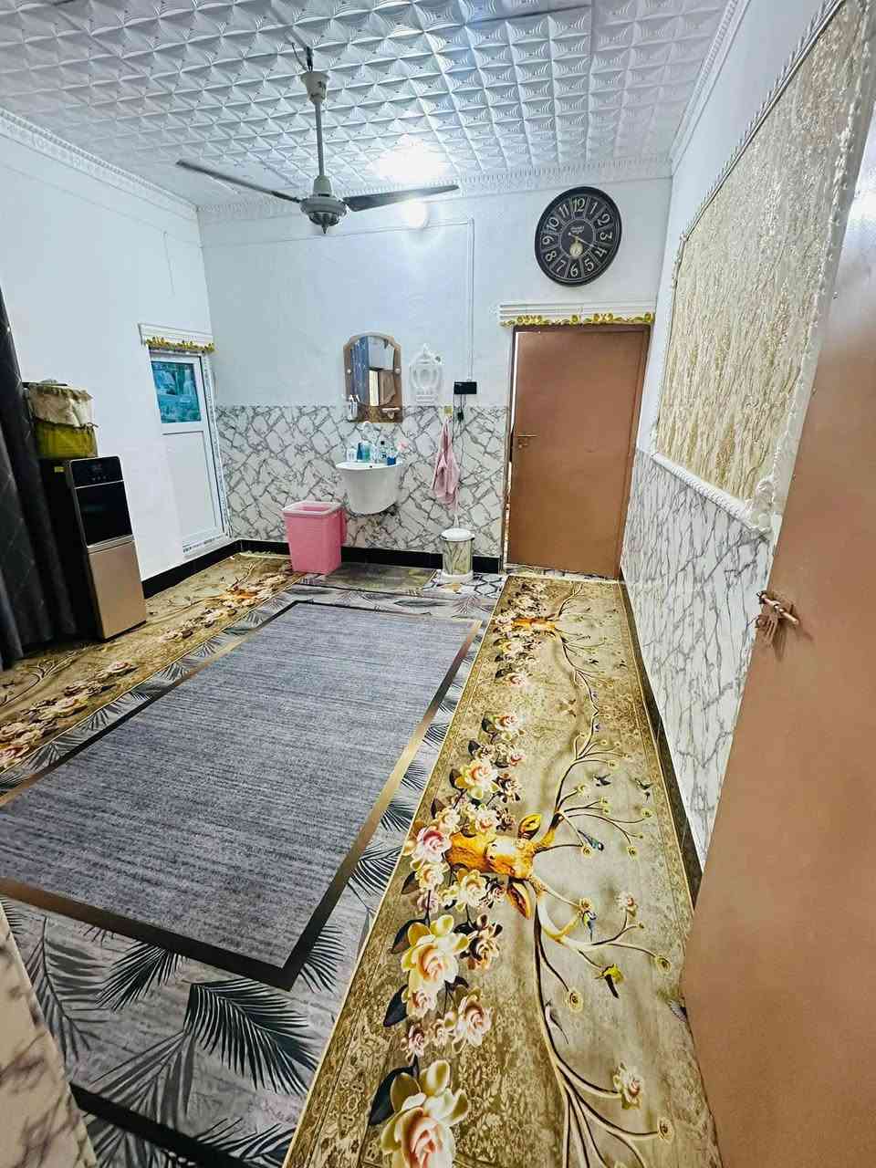 بيت للبيع ٢٠٠م بناء ١٠٠م زراعي زويريجات الزنابره سكفه عكاده بناءه بلوك يتكون من غرفه وهول واستقبال ومطبخ وصحيات سعره ٢٠ وبي مجال الشراي يراسلني خاص انطي رقم راعيه


**إذا كنت صاحب هذا الإعلان وتريد حذفه لأي سبب، رجاءا أرسل رسالة إلى الدعم الفني**