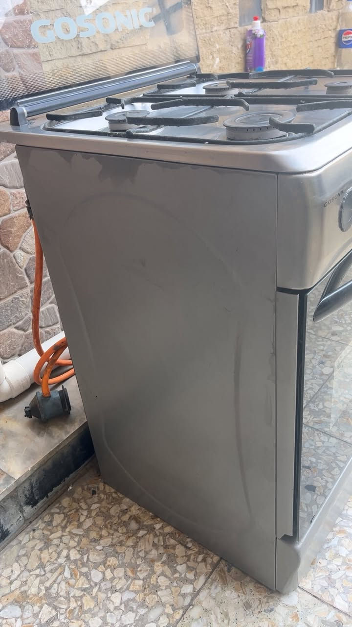 طباخ ماركه جوسونك نظيف كلش شغال عيونه وفرن حته جداحه مالته  مكان دوره الاثورين للشراي٠  ***********٠
