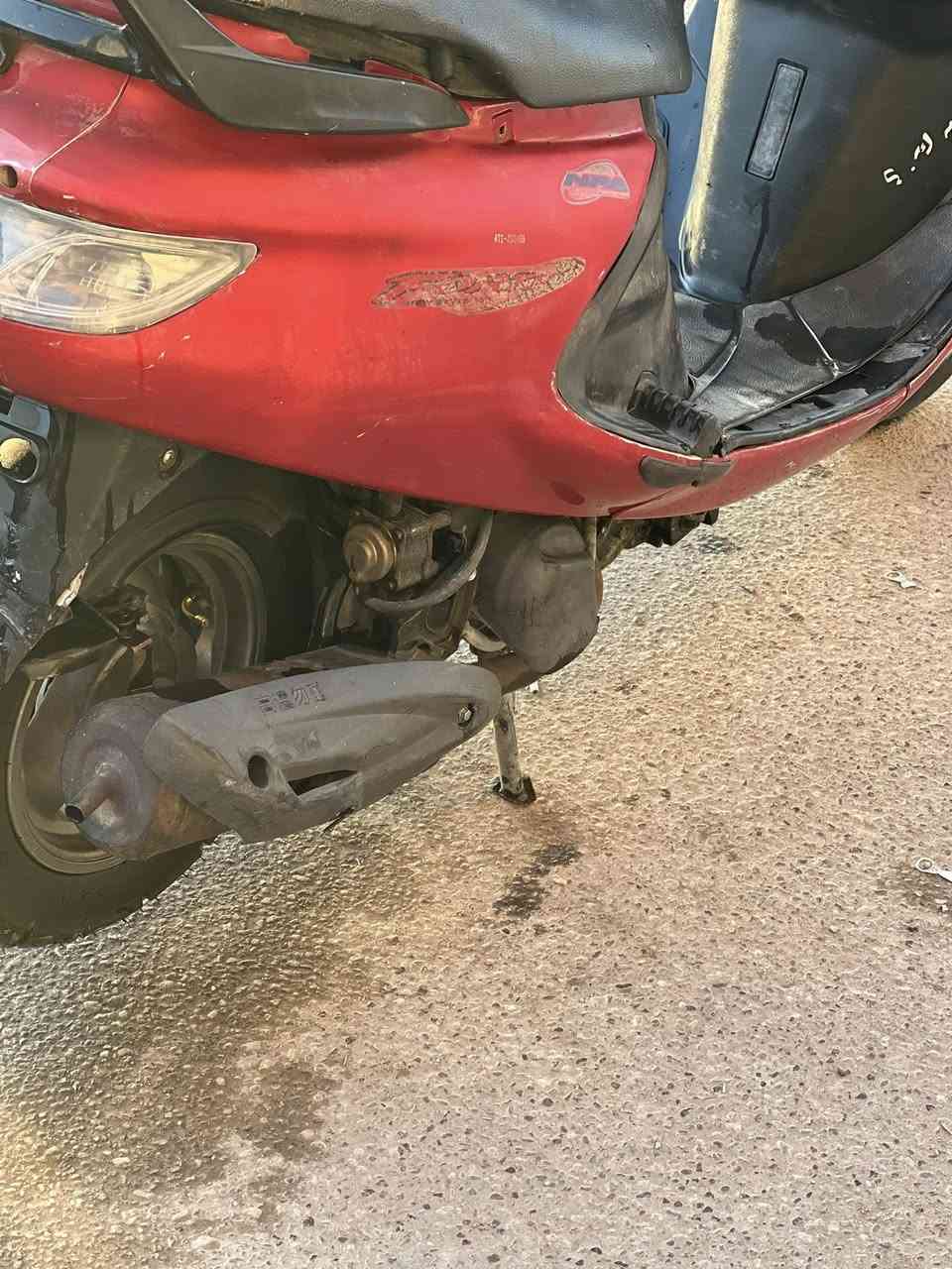 السلام عليكم 🫡
فراشه نثيه بلااااد حاويه بيها شلعه ومعدل يخبلن 
الدراجه كلشي معايزها شرط شغاله من طول للطول 
بيها كفر بلادي جارد ماكو اخو 
وختم واحد شرط 
مامفتوحه جيب وياك فيتر وتعال افحص 
اليحب يتصل ***********
