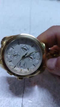 ساعه جديده غير مستخدم رايدها 70 الف مكاني الاعظمية 07704272015 واتساب