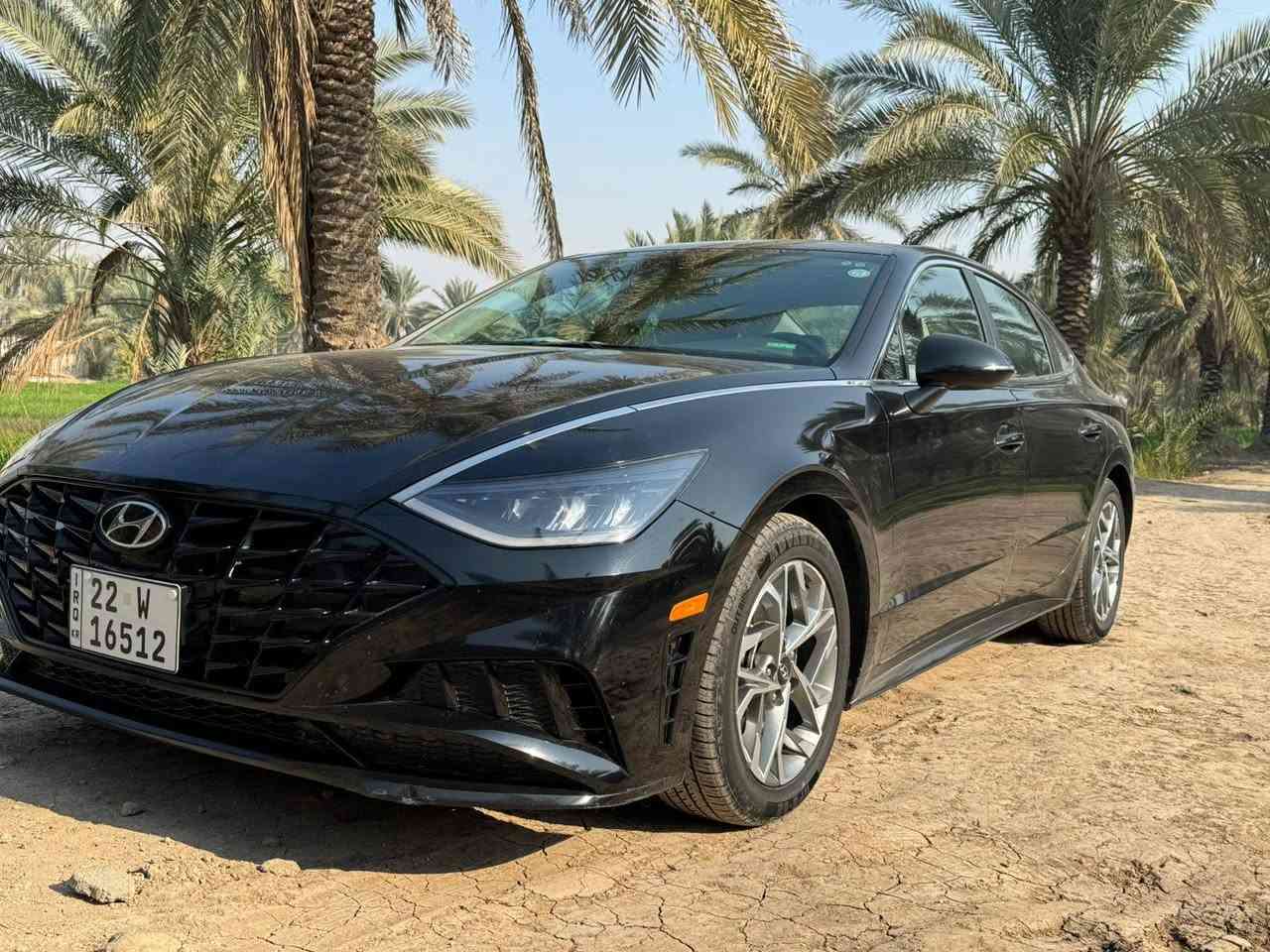 السلام عليكم 
سوناتا 2023 
مواصفات SEL 
مكينة 2500 المرغوبة 
بصمة وتشغيل عن بعد 
كشنات تدفئة وكهرباء 
رادارات امامي وجانبي 
تحديد مسار نقطة عمياء 
مانع تصادم مثبت سرعة 
تقريرها يقرة عطل ميكانيكي مكينتها مفتوحة وجاهزة ومكفولة 
السعر 174 ومجالها بسيط 
*********** بغداد, العراق
