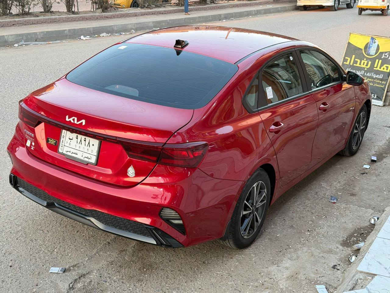 السلام عليكم فورتي للبيع او مراوس نيسان مديل 25او24سعر 135وبيه مجال ***********
