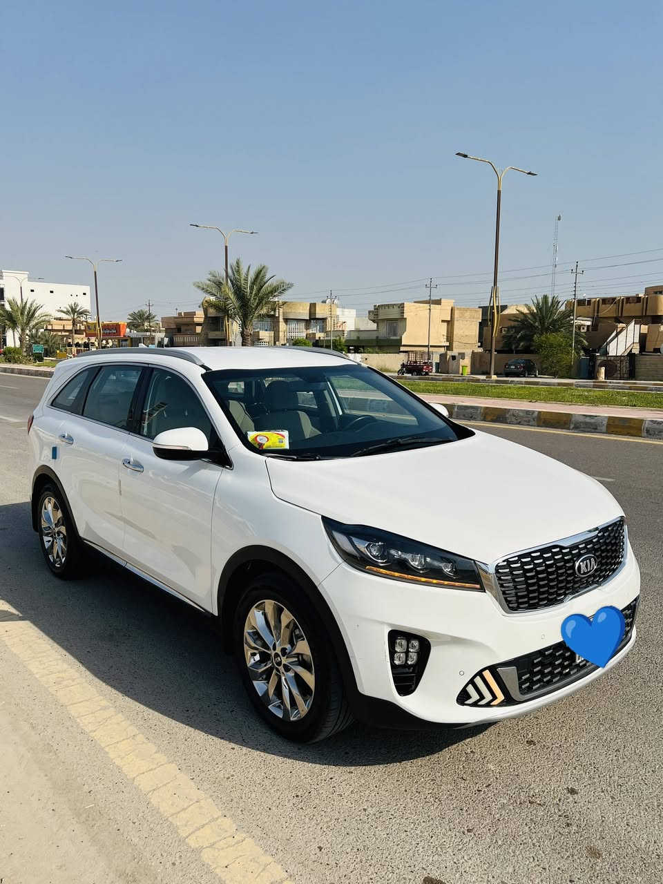 السلام عليكم
كيا سورنتو 2020
ابيض لؤلؤي 
خليجي مكفولة كفالة عامة من ضربة وصبغ وبارد ✅
ماشية 100 الف فقط

فول فول مواصفات ماعدا البانوراما 
 
كشنات جلد 
كشنات كهرباء 
كشنات هيتر
لايتات LED خلفي و امامي
حساسات امامية 
حساسات خلفية
نقطة عمياء 
اشاير بل مري
مري شفط كهرباء
جنطه كهرباء
7 راكب عائلي 
محرك ستة سلندر 3.5L
گير 8 نمرات 
حساسات امامي و خلفي جانبي 
وبعد هواي مواصفات…
السيارة ما شاء الله تتعب تكول عليهة جديدة السيارة

رقم بغداد تحويل مباشر ثاني يوم 

مكان السيارة بغداد العامرية📍

للتواصل : ***********
.........   ***********
سعرها 27,000$ و بيهة مجال ولتحجي عل سعر اذا متجي تشوف نضافة السيارة ( بوضع الوكالة )
