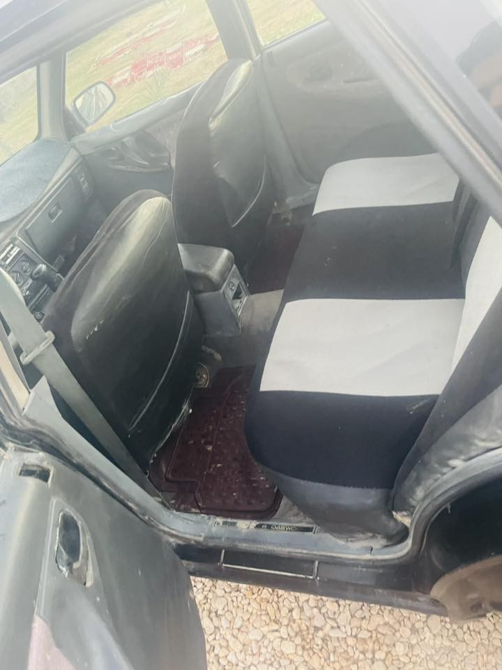 سلام عليكم  برنس دايو موديل 1995 رقم نجف سياره نضيفه  مكينه جديده وكير جديد يحتاجه ترتيبات  السعر ٢٥ ورقه لاستفسار ***********
