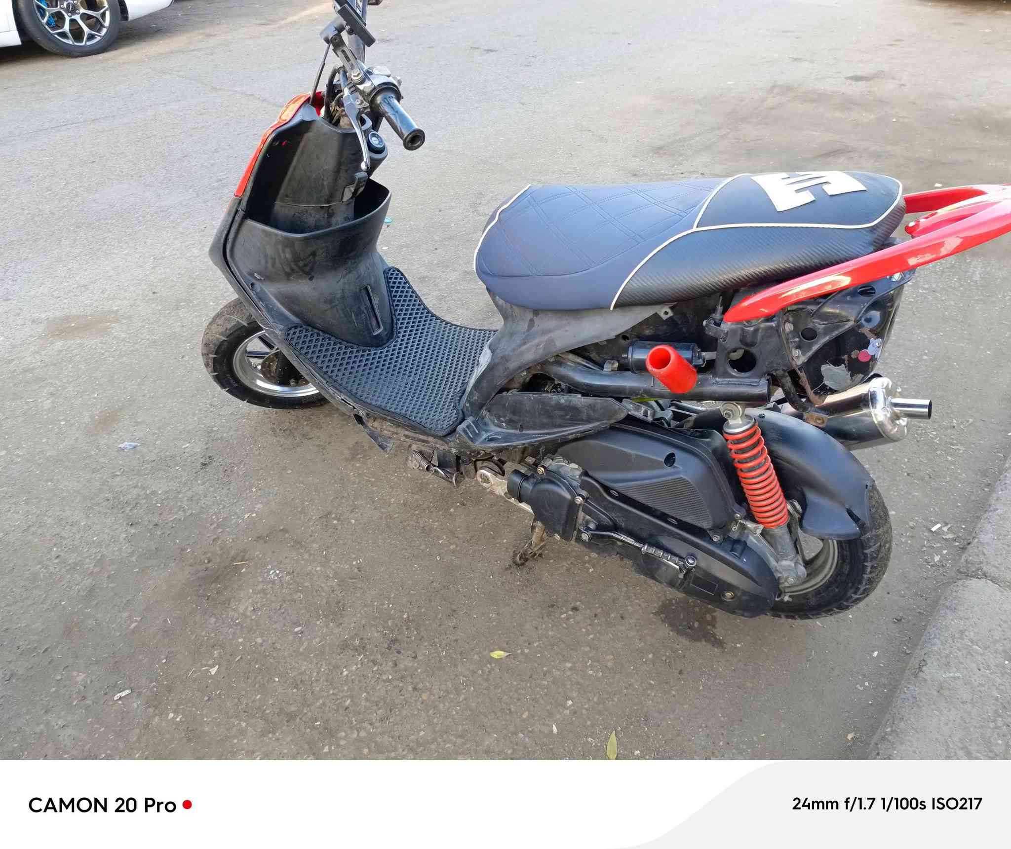 السلام عليكم شباب معاك سعد للبيع مكينه بلاديه 49 دراجه بها تزويد 450 بركان بغداد رقم الهاتف ***********
