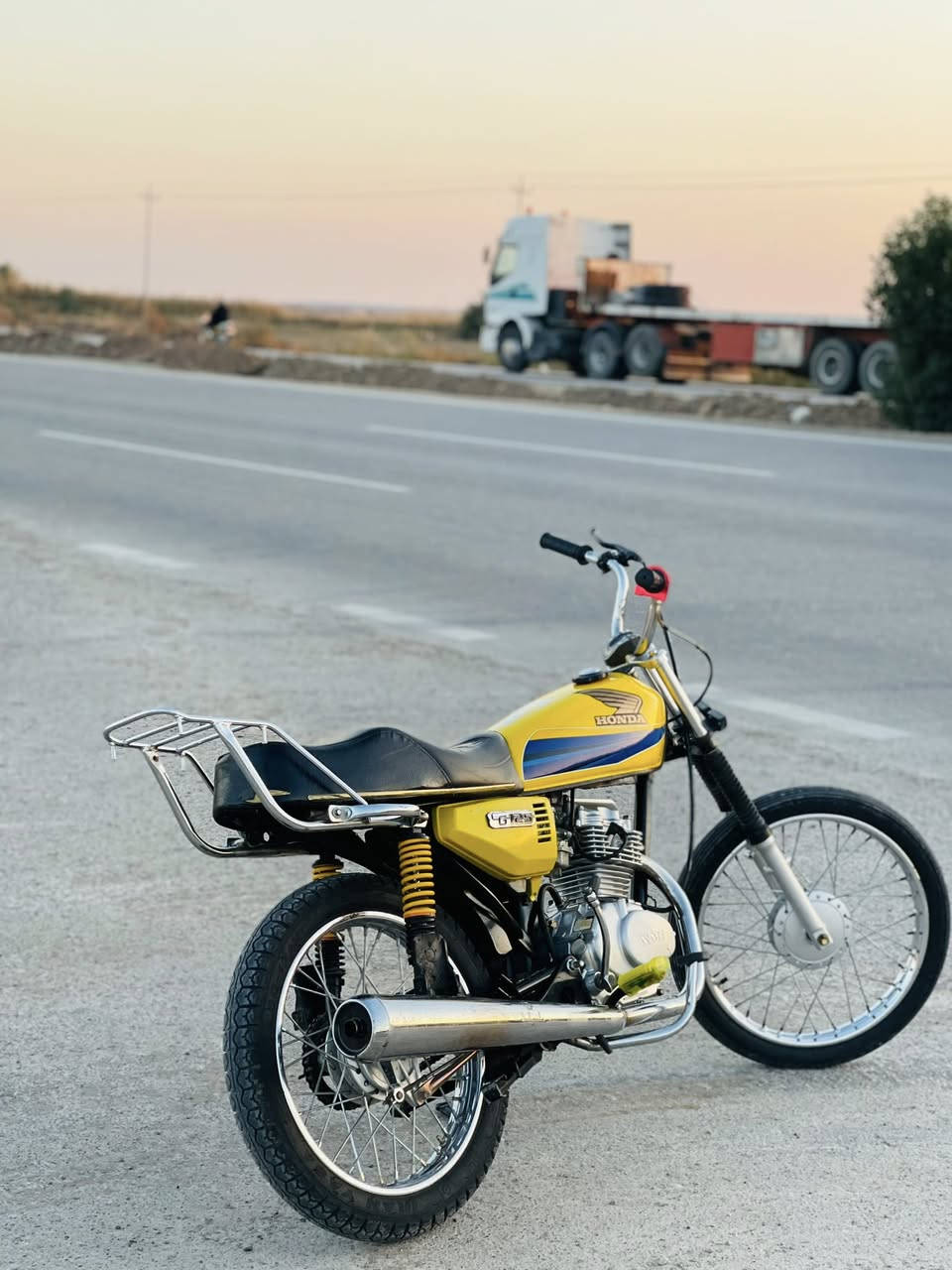 يا الله دراجة نامة شلامجة لبيع تعمير 2025 شاصي  2011اوراق اصولي المكان واسط ناحية الدبوني : ‭٠٧٨٢ ٣٠٤ ٩٤٦٤‬
