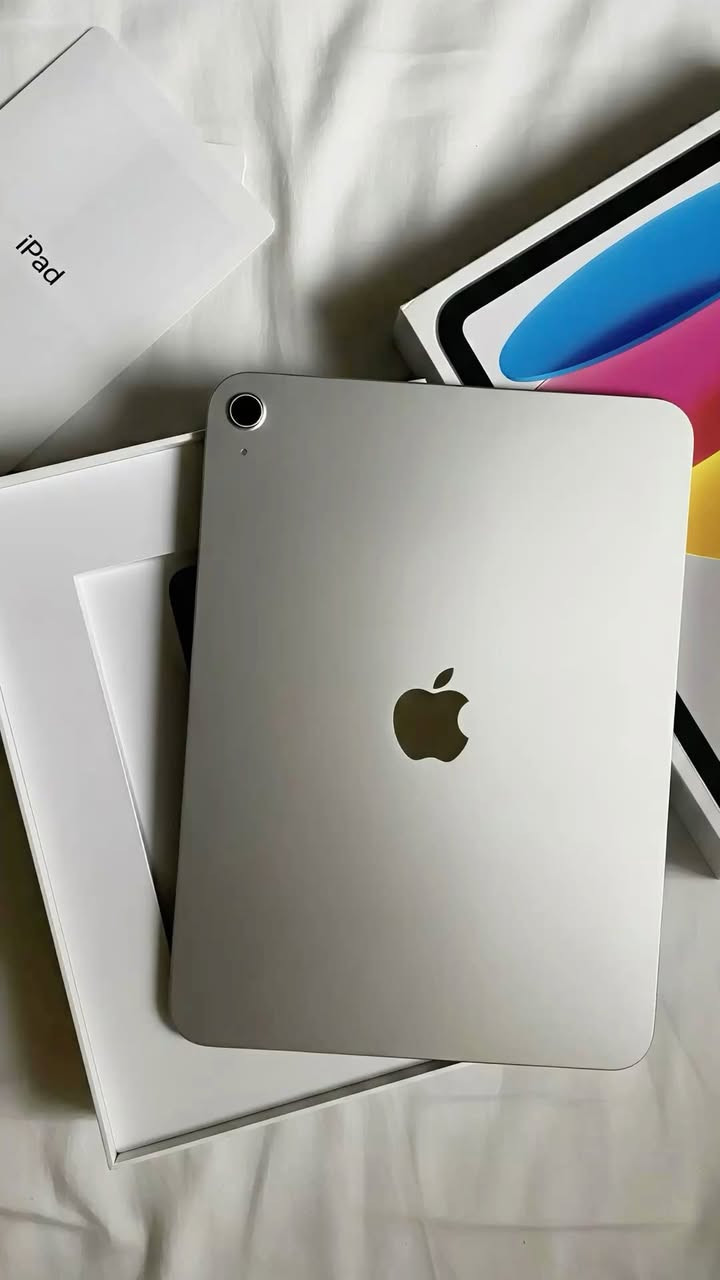 السلام عليكم iPad 11(A16)
الون سلفر 
الذاكره 128
البطاريه 97
جدا نضيف 100
غراضه كامله الاصليه 
مكاني بغداد   السعر 450


**إذا كنت صاحب هذا الإعلان وتريد حذفه لأي سبب، رجاءا أرسل رسالة إلى الدعم الفني**