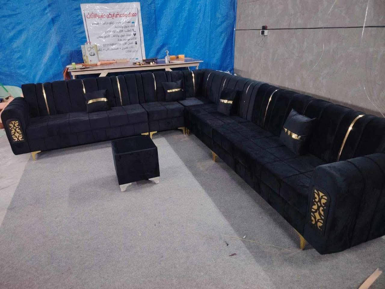 ✨ ❤️‍🔥 10مقاعد  فقط 300 ألف دينار! ✨

تصميم أنيق على شكل حرف L 🛋️

يتسع لـ 10 مقاعد قياس ٦ امتار ونص

هديه 4 كوشات

المواصفات المميزة:
✅ مقعد بلوك بلاويد 18 ملم
✅ خشب چام روسي أصلي 
✅ قماش تركي فاخر 
✅ سفنج طبي مريح وعالي الجودة
✅ جعب عضم عاج (اختياري جعب حديد +25 ألف)
✅العمل كادر مختص وضمن خبره عاليه 
🚚 التوصيل:
• داخل بغداد فقط 25 ألف
• متوفر توصيل لجميع محافظات العراق 

📞 للحجز والاستفسار:
***********
📱 متوفر واتساب
