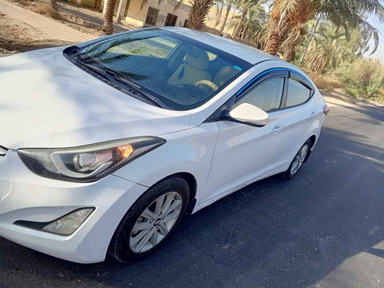 سلام عليكم الانترء البيع مديل 16 مكينه وكير مكفول حجم المكينة 1800تبريد قطعتين سنويه ال 29 ويل اكروم اشراء بل مري جاملغ واحد صبغ فقط السعر 127وبيهه مجال المكان المثنى الوركاء ***********
