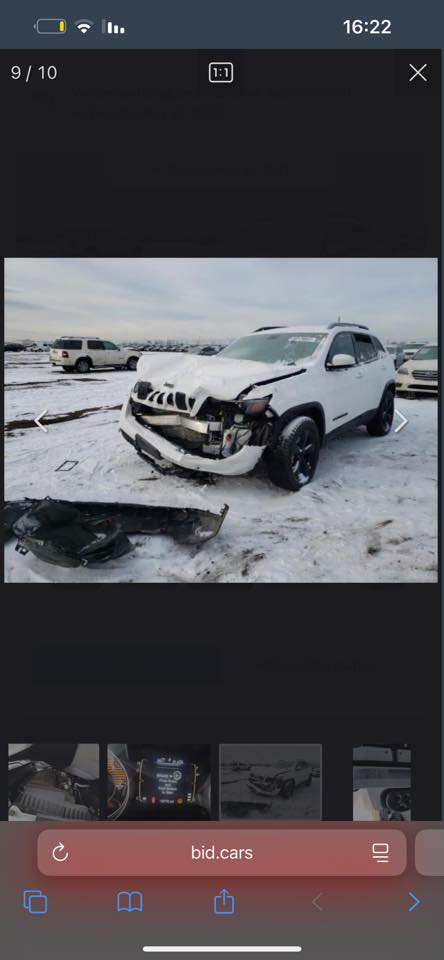 السلام عليكم للبيع او الامراوس بسياره كوريه فقط وانطي فرق عادي جيب شيروكي بزون2019 لاتتيود بلاص سياره  رقم بصره إنكليزي فول مواصفات عده البانوراما. 
1 بلاك ايدشن
2 رادرات
3 مري هيتر + اشاره بل مرايه + اشارة ترحيب 
4 بصمات ابواب عدد 2
5 كشنات جلد 
6 شاشه + كامره دواره
7 توقف ذاتي
8 سايد بريك كهربائي
9 حساسات خلفيه
10 لد امامي خلفي زنون
11 كير ماوس 4 وضعيات
12 كير 9 نمر
13 فور ويل
السياره جديده المعنى الكلمه ماشيه 45mi الف السياره جاهزه للأخير من جميع النواحي مكينة 2000 تيربو لا تنقيص ولا تبخير   حادثه بنيد امبدل ومصبوغ وجاملغات املاونيهن فقط بدون معجون ودواخل السعر 125 وبيها مجال للشراي
***********
