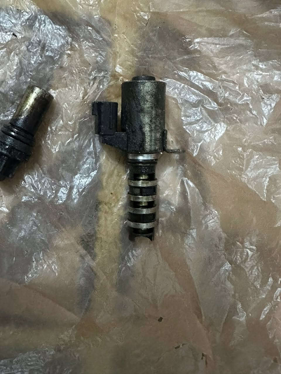 سلام عليكم المايريد يشتري لايواعد وينطي حجايه 
عمي بطلو من وره 10 الف الحاجه متريدها 
غراض نيفاره للبيع 
حساس محرك 
تك تاير مامفتوح بلجيس بعده 
ستيلات بدي 
العنوان نجف حي الغدير 
***********
