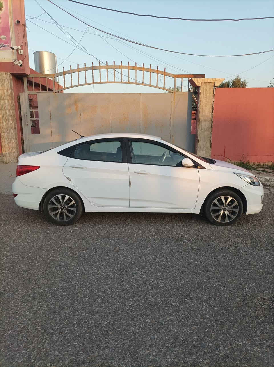 اكسنت 17 للبيع العنوان كركوك دوميز بسمي سعر 95 
مبايل 0770 891 0259
