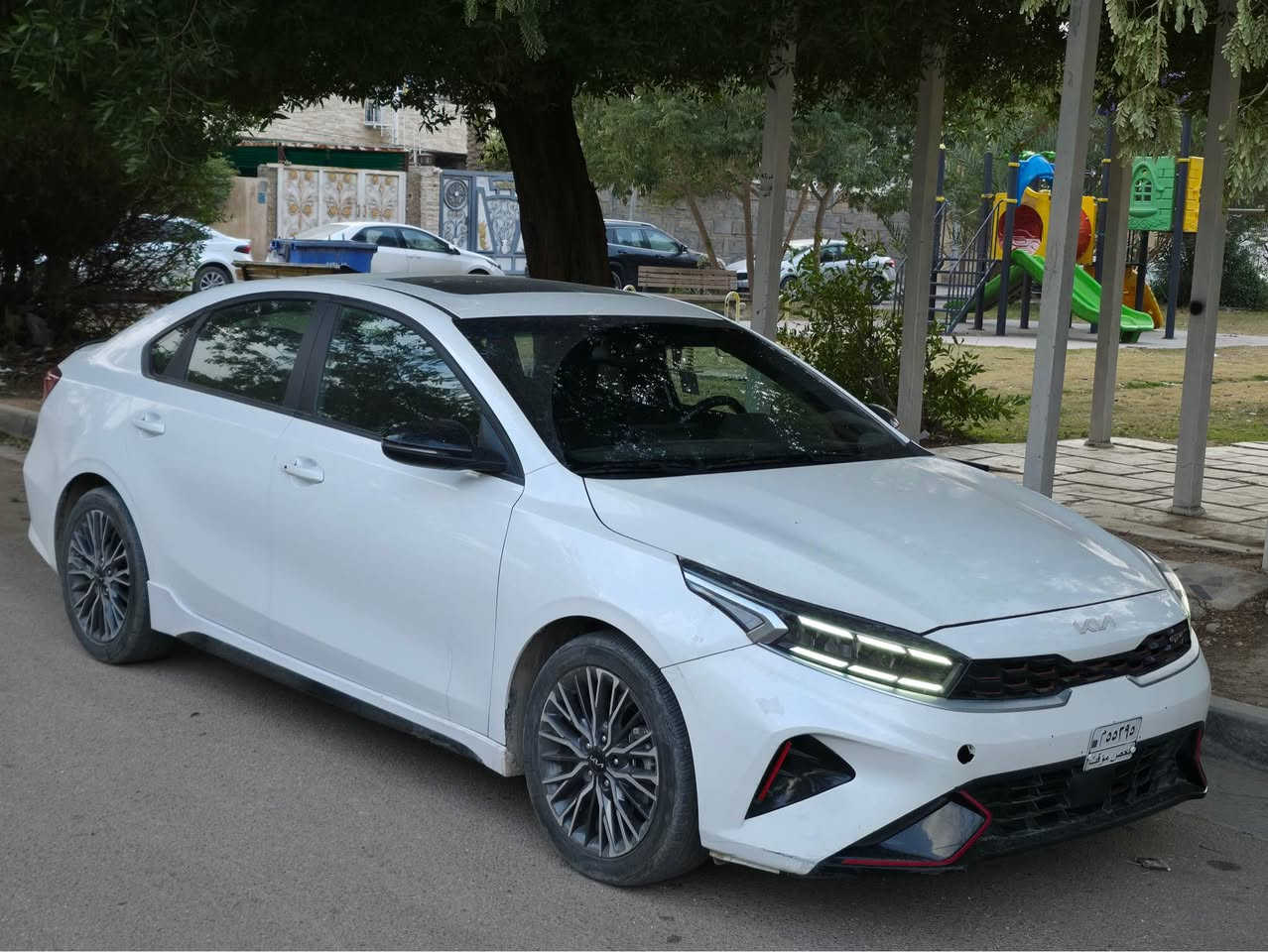 كيا فورتي GT LINE 2024
للاستفسار   ***********

الضرر البنيد فقط نفسه السيارة ليبل واحد بدون تبديل
مرقمة كربلاء حره باسمي أعلى فئة فول مواصفات 
ماشيه ١٠ آلاف المحرك ٢٠٠٠ دوش المرغوب 
مكان السياره كربلاء السعر  ١٧٣ والسونار بالمنشور 
المواصفات

فتحة سقف سستم سماعات harmn kardon شحن وايرليس تشغيل عن بعد تحكمات ستيرن تحديد مسار رادار جانبي بصمة تشغيل مع بصمة ابواب كشنات جلد مع بصمة GT lineمع كشن السائق كهرباء +تبريد وتدفىة قطعتين تبريد لايت لد ٣ عدسات بك لايت لد توقف ذاتي اضواء ترحيب عند الاقتراب ستيرن رياضي حرف (D) ثلاث وضعيات قيادة Mode Drive (نورمل + سمارت + سبورت)شاشة كبيرة  8 انج + GPS+ بوصله + كامره خلفية دواره كربلاء, العراق
