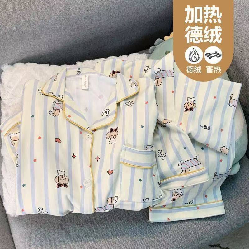 تراك نسائي خامه كريشه ثخين شتوي 
للتواصل عبر الواتس اب ***********
عنوان المحل شورجه قرب البنك المركزي شارع تحت التكيه عماره النعمان عبدو العسكري *********** 
#الشورجه #للجميع #جمله #بيع #بغداد #بيع
