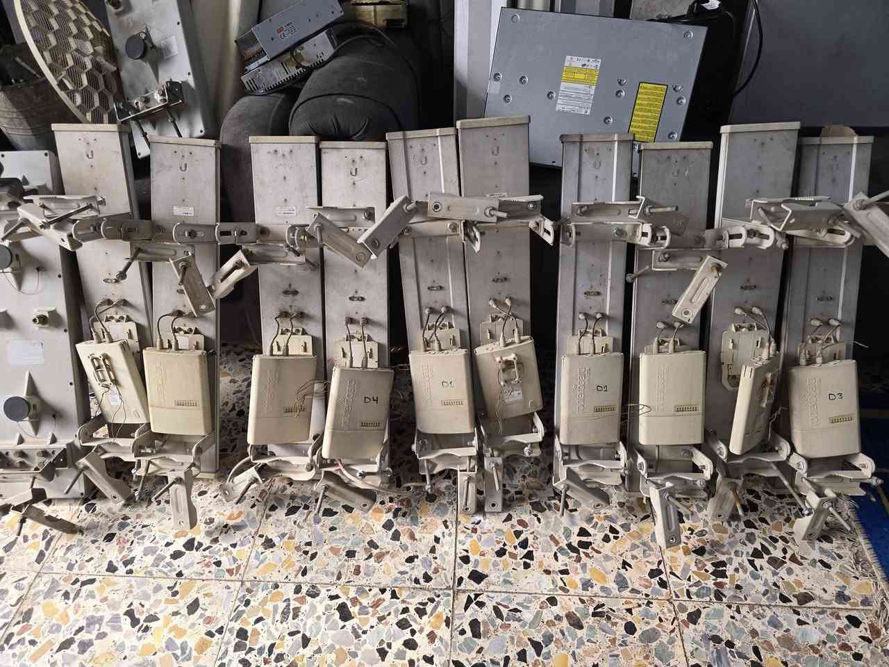 السلام عليكم
وجبة غراض انترنت مستخدمة

حديد ايراني ٣٥ كميات
سكترات 120 مع ٩١٢ 
سكترات 120 ARC
سكترات 2.4 مع روكت 2.4
اومني 5 مع ٩١٢
دشات ٣٢
2011 بس ٥ بورت يشتغل
سيار كهرباء
دش ٢٨ ac
لايت بيم
نانو M5 xm
٩١٢ 6G
٩١٢ 5G
صحن بوربيم فارغ 
صحن لايت بيم
سيسكو 2960 G كله كيكا
لود بلنص تبلنك
بوربردج m5
باتش بنل ١٦ كيكا
نانو بيم بيضوي xw
سويج ١٠ بورت كيكا
محولات سكاتر اصليه
محولات ايرفايبر ١ كيكا
انجكترات 1 كيكا مع المحولة
تحويلات وراترات ضوئي ايبون وجيبون
هبات تندا جديد بالكارتون

يوجد توصيل كافة المحافظات

***********
