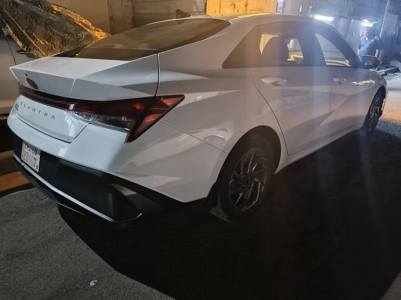 النترا مديل 24 سياره جديده لله رقم اربيل بسمي تريد تحويل تريد وكاله سياره حادثهه جدا بصيط مكانهه بغداد الشعب
 حادث مرفق بالصوره سياره نص موصفات تحكمات شاسه متصله بصمه ردرات تحكمالت توقف ذاتي كروز لسرعه  تشغيل عن بعدتحديد مسار سياره معروضه ١٦٥ وبيهه مجال رقم ***********
