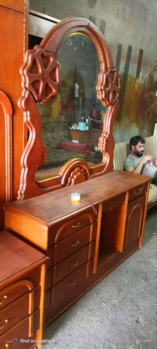 السلام عليكم غرفه نوم للبيع السعر 375العنوان موصل ايمن شارع بغداد للتواصل خاص


**إذا كنت صاحب هذا الإعلان وتريد حذفه لأي سبب، رجاءا أرسل رسالة إلى الدعم الفني**