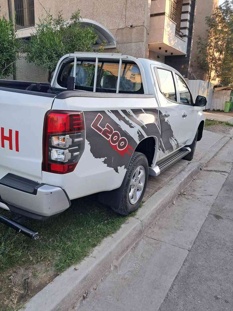 السلام عليكم .
للبيع مسيوبيشي بيكي موديل ٢٢ رقم بغداد بسمي مكفوله من كل النواحي .
عنوان بغداد شارع فلسطين  رقم ***********
