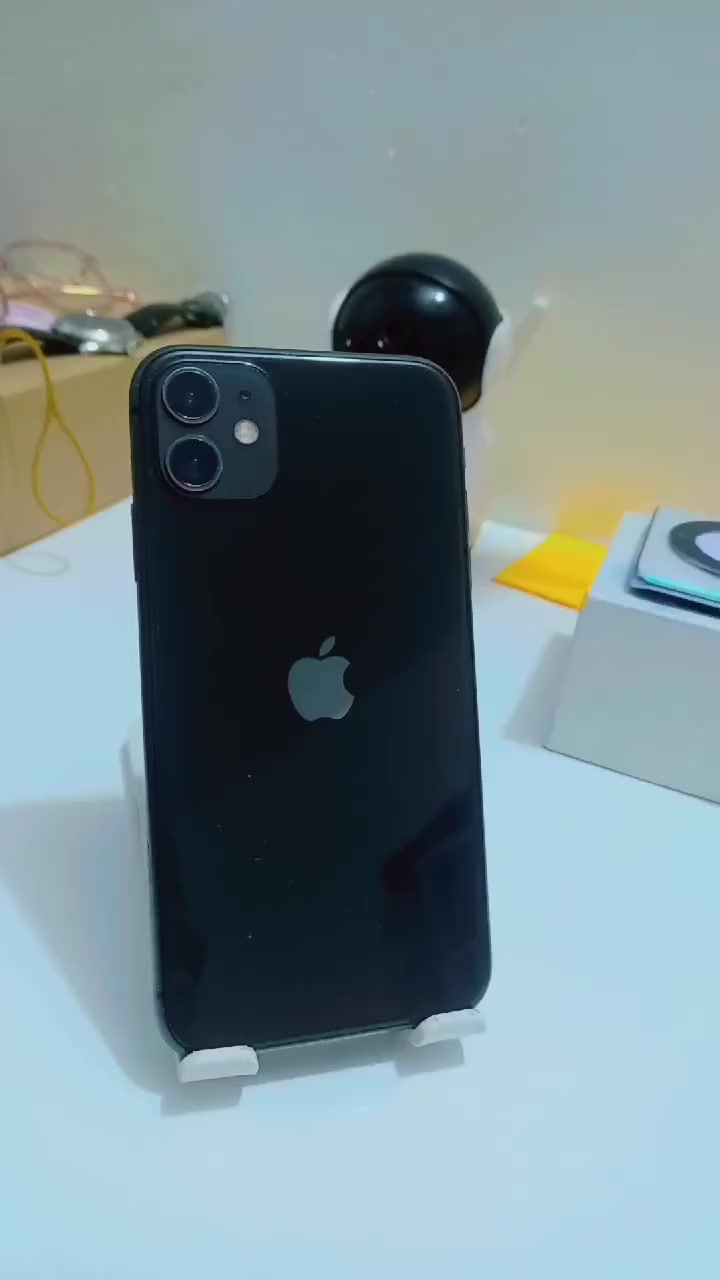 السلام عليكم 💙
ايفون 11 عادي
IPhone 11
النظافة كدامكم
لون اسود
ذاكرة 128
بطارية بلادية 79% بيها صرف
بصمه الوجه لا تعمل
التفاصيل كلها داخل الفيديو
الملحقات كيبل شحن جديد فقط
ملاحظة* الجهاز تخطي سيمكارت يعني السيمكارت ميشتغل والكامرة بيها رجفه بسيطة كلش
رحمه لهلك شوف التفاصيل كلها ورحمه لهلك لا تكتب سعر بالتعليقات ورحمه لهلك لا تحجز اذا ما متأكد
السعر 125 الف مع التوصيل نهائي ✅
رقمي *********** واتساب
عنواني محافظة واسط ❤️
توصيل موجود لجميع المحافظات مجاني ✅
رجاءاً تريد تعامل خاص ما عجبك المنشور اعبر
