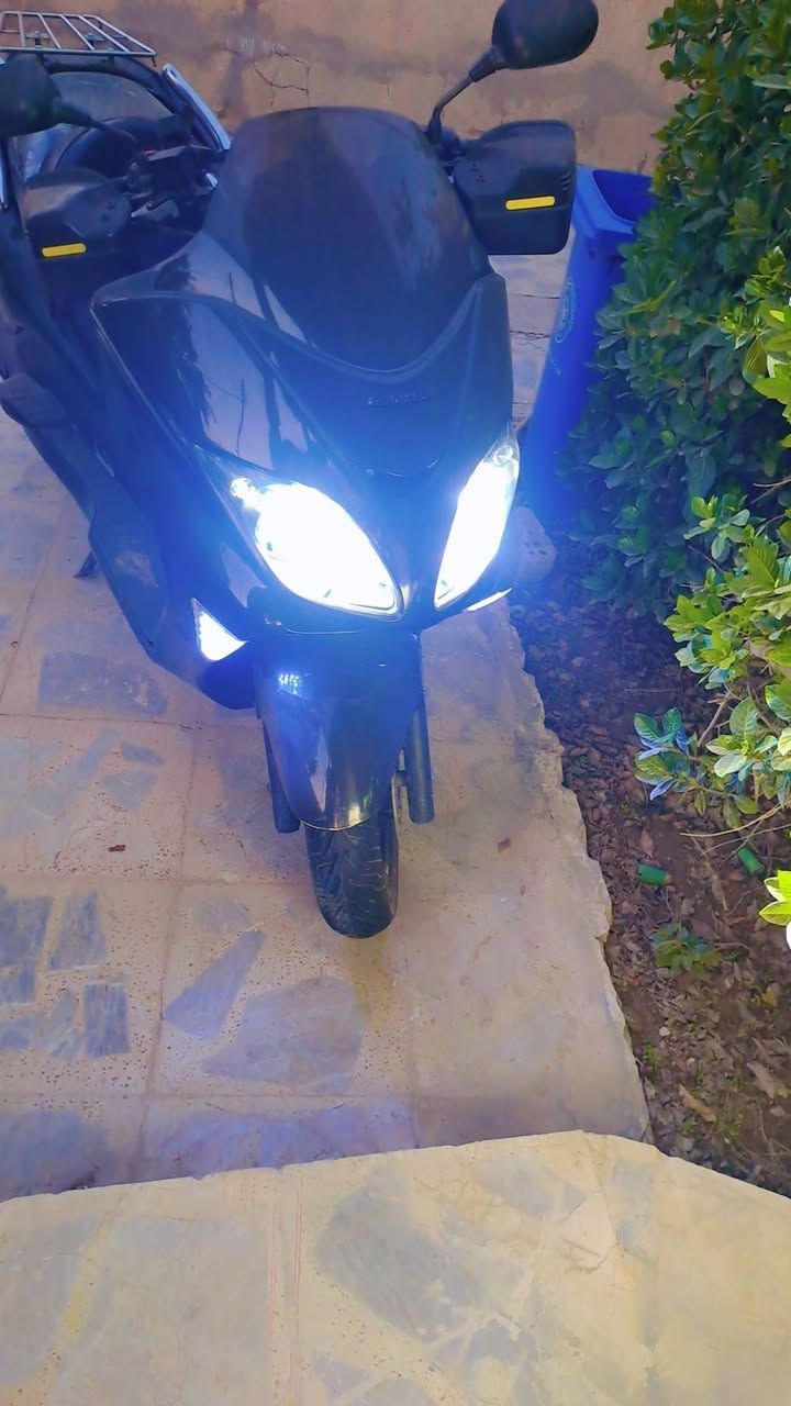 للبيع فورزا ٠٨ /٢٢ وبيها مجال *********** واتساب موجود
