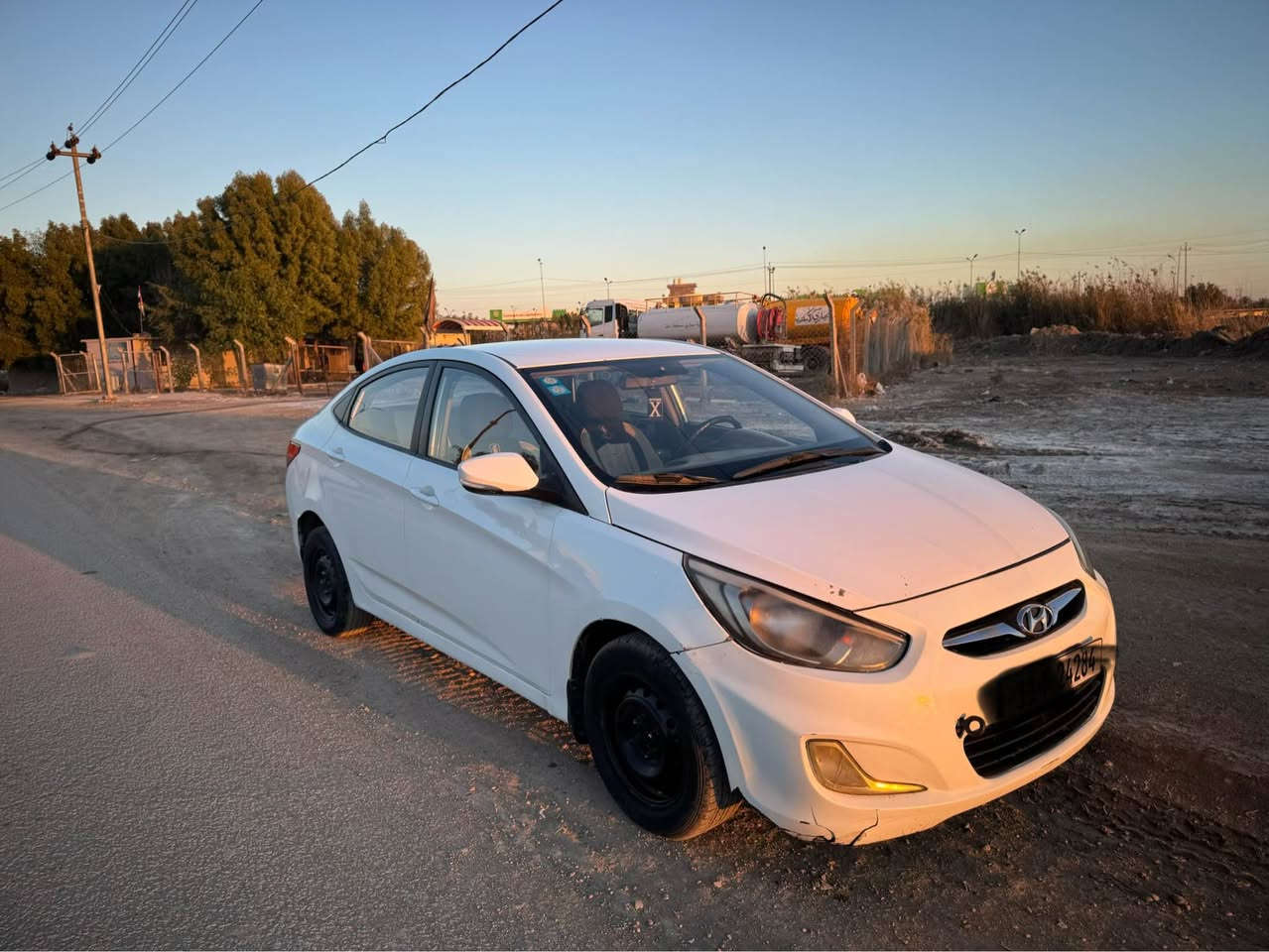 اكسنت 2015 خليجي مكينة 1600 دوووش رقم بغداد دولي الجديد بيها ضرر بسيط جاملغ خلفي وبيها رشات جمالية ابيع حزام مكفولة لغود شواصي تكم قمارة حوض السيارة جاهزة مكينة كير حدادية كهربائيات تدفئة تبريد تخم تاير باتري مواصفاتها كامرة شاشة تحكمات كشافات السعر 79 العنوان الإسكندرية طريق بغداد كربلاء ***********/*********** المحمودية, بابل
