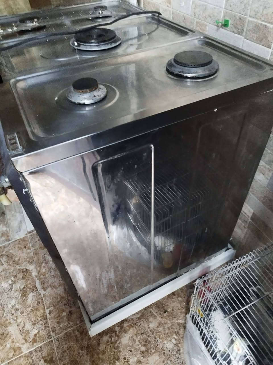 طباخ مستعمل فتره قليله اخ الجديد شغال اي عيب مابي شرط الفحص اي عيب مرجوع سعر طباخ 135بي مجال


**إذا كنت صاحب هذا الإعلان وتريد حذفه لأي سبب، رجاءا أرسل رسالة إلى الدعم الفني**