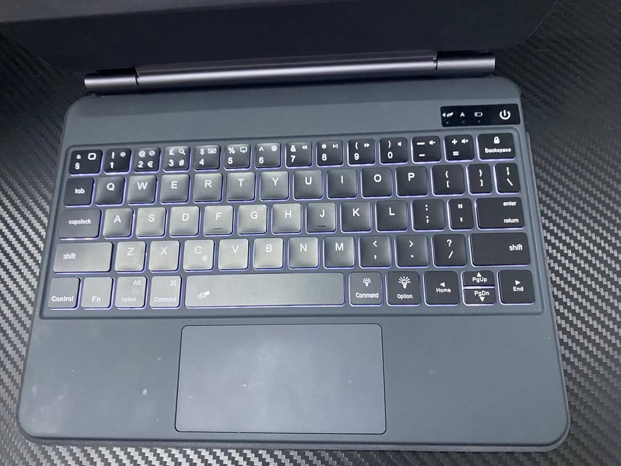 ماجك كيبورد

ماجك كيبورد ماگنتك 
للايباد 11 برو 

سعر 40 الف دينار 

للتواصل وتساب ***********

توصيل جميع محافظات العراق 5 الاف
