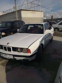 بي إم دبليو 525 • ١٩٨٩ • اوتوماتيك