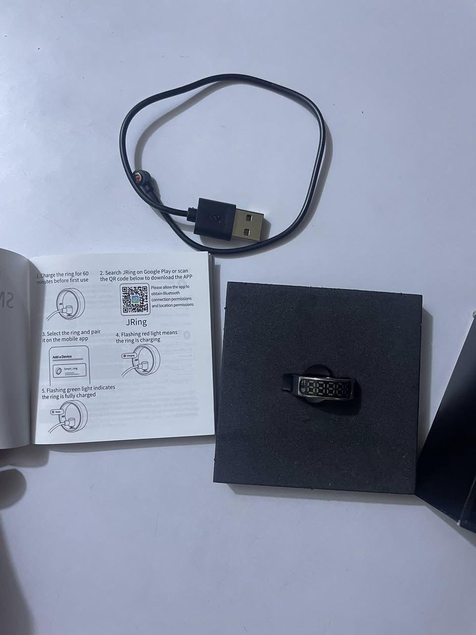 اكتب تم ويوصلك السعر حلقة ذكية تجمع بين التصميم الأنيق والتقنيات الصحية المتطورة، مصنوعة من سبائك الألمنيوم لتمنحك خفة وأناقة مع
أداء ذكي ومميز.
تتبع معدل ضربات القلب
مراقبة نسبة الأوكسجين في الدم (SpO2)
مراقبة النوم وجودته
تصميم مريح ومتين يناسب الاستخدام اليومي بطارية تدوم طويلاً وشحن مغناطيسي


**إذا كنت صاحب هذا الإعلان وتريد حذفه لأي سبب، رجاءا أرسل رسالة إلى الدعم الفني**