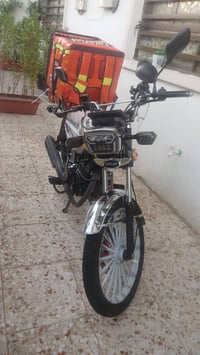 سولنك موديل 2025 محرك 200 ضاغطة وزنجيل  بدون رجة  مكينة سي بي اف  دراج...