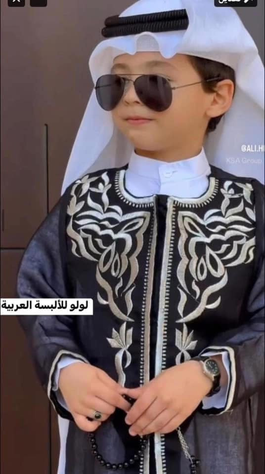 السلام عليكم 
متوفر لاصحاب البيجات والمشاريع الصغيره جمله 
صايات ملكي تطريز واحد على واحد الدقه والقماش نمبر ون 
للحجز واتساب 
***********
