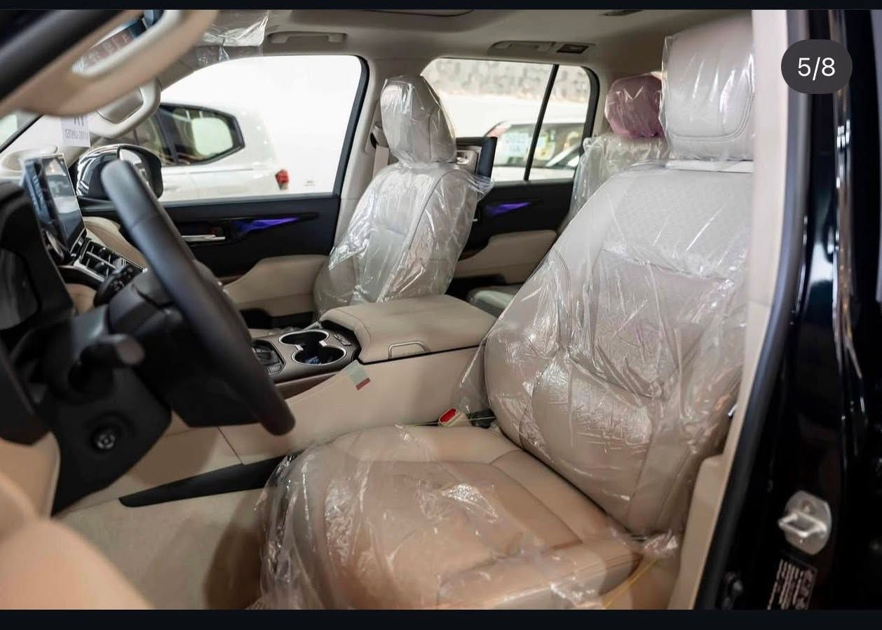 السلام عليكم 
لاندكروز VX 2025 لمتدد S بلاك ادشن 
محرك 3500 تون تيربو وكالة جيهان زيرو ماشيه 4 الف كيلو مغلفه افلام ابواب شفط كشنات تدفئة تبريد داخل بيجي ٣ شاشات سستم صوت JBL لدات داخلية متغيرة الالوان كامرة ٣٦٠ رادار امامية خلفي جانبي وثلاجة وسطية حماية ppf بالكامل يم NVN ضمان ١٥ سنة حتى القماره والجام تظليل وبيها باج تظليل بي سنه مدفوع كامل مع درع جام جلاتيني للجامة
***********
السيارة رقم اربيل تحويل ثاني يوم 
مكانها بغداد
