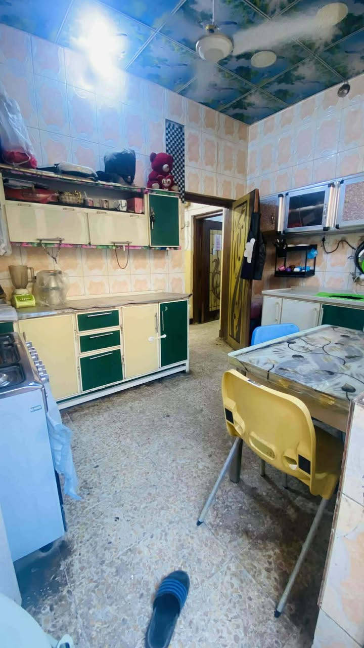 دار للبيع المساحه 100 متر  طابو زراعي سند ٢٥
يحتوي الدار على غرفتين نوم واستقبال ومطبخ وهول وصحيات 
العنوان حله كريطعه نزلة سعد بيجو 
للاستفسار مراسلة الصفحه او وتساب او الاتصال على الأرقام التاليه 

***********

***********
