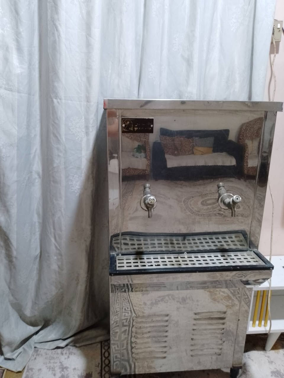 مكيف جنرال طن ونص كمبريسر مو بطل شرط الشغل وتبريده ثلج شرط
وبراد ستيل حنفيتين كلش نظيف وشرط الشغل مكانه الزبير


**إذا كنت صاحب هذا الإعلان وتريد حذفه لأي سبب، رجاءا أرسل رسالة إلى الدعم الفني**