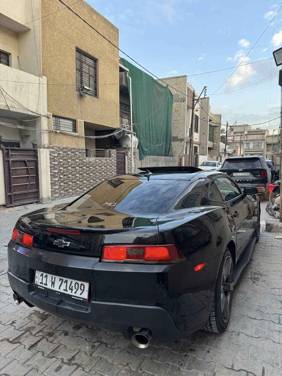 كمارو 2015 v6
‏RS السياره فوول للأخير فتحه شاشه كبيره 
داخله كلين السياره وهنا صار بيهه قطعه وحده فقط
كفاله كير مكينه اكسل كله مكفول جديده السياره
السياره على ايدي جانيهه 
رقم بغداد بأسمي 
السعر 105
مكاني المنصور
***********
