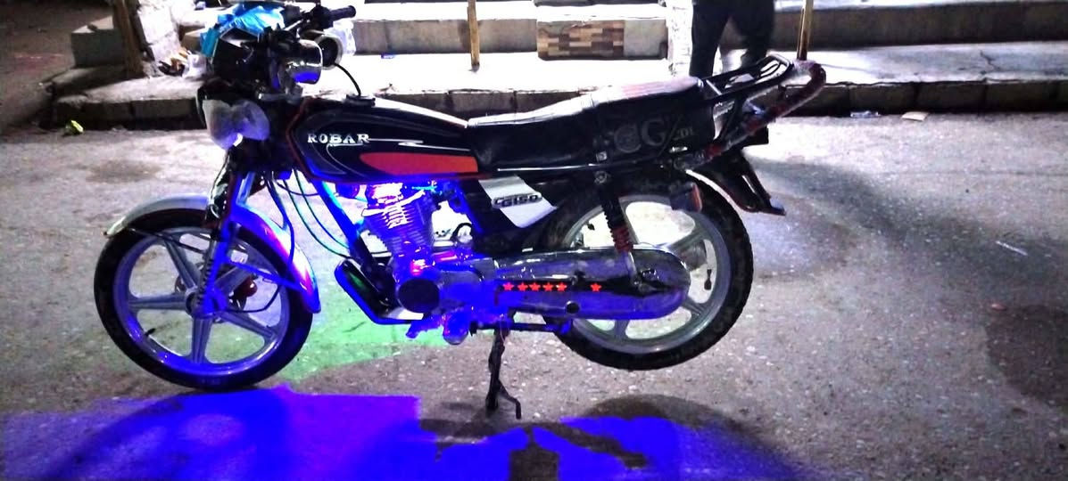 سلام عليكم دراجه للبيع روبار شرط محرك صافي بس بي تفيلس اذا مو عيب نضافه نضيف ماشاءالله موديله اعتقد 17 سعر 375 وبي مجال حك الجيه مكاني يم صيطرت تازه الريسيه


**إذا كنت صاحب هذا الإعلان وتريد حذفه لأي سبب، رجاءا أرسل رسالة إلى الدعم الفني**