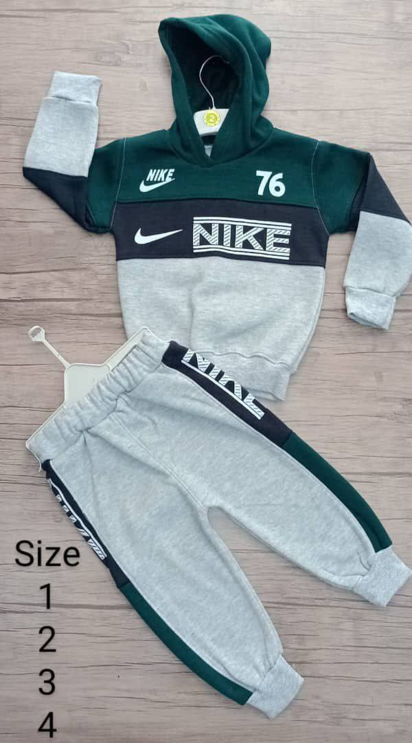 عرض خاص اخر 3 درزن 

سعر مع التوصيل 80 الف 

تراك ولادي معكوسه سوري درجة أولى

 القياسات من سنه الى 4 سنوات 

https://t.me/WSHS5
 
***********

@HQ95N
