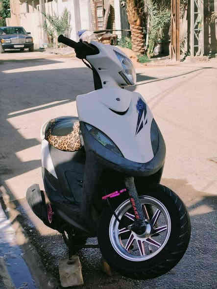 السلام عليكم ماكس عدله دراجه حاويه قبل فتره طالعه 
دراجه بيه تزويد اصلي ويل رياضي قبق فلوين اصلي ملقط اصلي قاعدة رقم اصلي دراجه ما ناقصه برغي 
وين ما يعجبك تفحص# ***********
