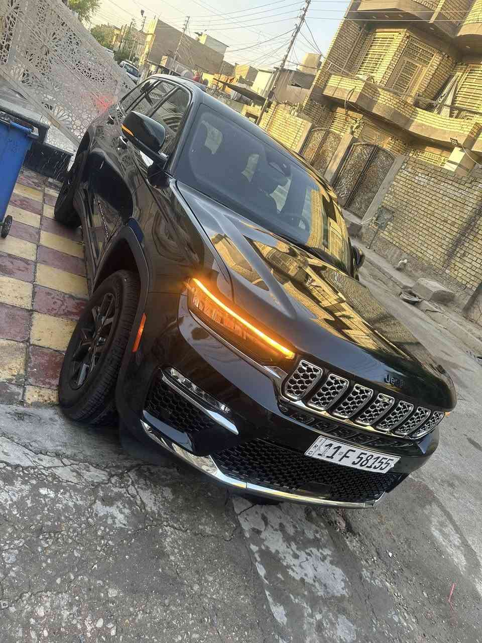 جيب 2024  بصمة جلد بيهة بنيد وجاملغ  بدون دواخل ماشية ١٠. خمسة راكب السيارة جديدة ونظيفة  مكفولة من جميع النواحي.  رقم بغداد شهداء وكاله عامه مكينه ٣٦٠٠ مكاني بغداد السعر. 267.         ***********

