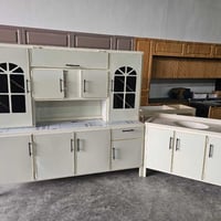 مترين • المنيوم • خزانة