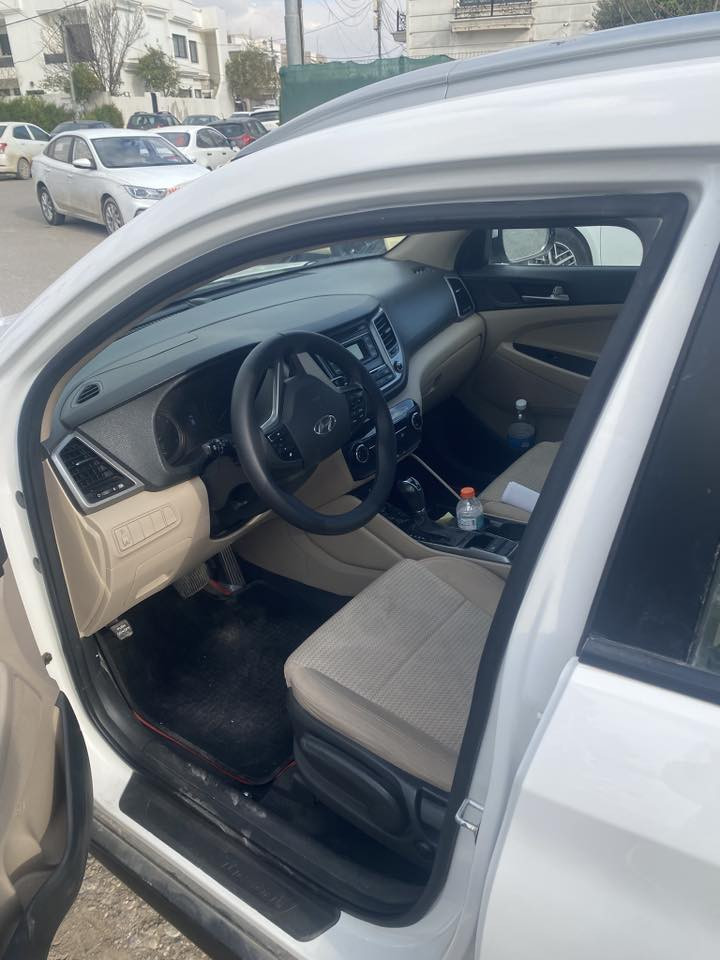 للبيع توسان خليجي رقم أربيل محرك ألفين آشاير شفط ماسه 62 هزه جديده سياره كفاله عامه العنوان فلوجه ***********
