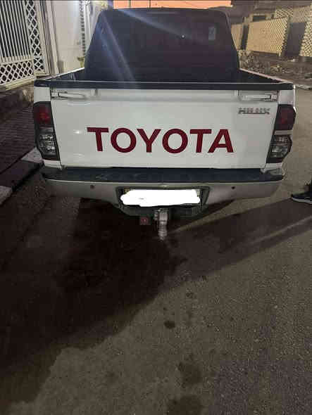 السلام عليكم 
بيكم فورويل 2014كويتي سياره كفاله ماعدا بارد بجاملغ الامامي جهة السايق السياره ماشيه ١٦٠الف كير عادي ومكينه جيهان مامفتوحه 2700 مكفول السياره نظيفه رقم اربيل دولي ومامتعوبه العنوان النجف رقم الهاتف ***********.
