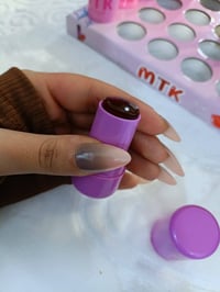 اي قطعه تعجبج بالف والفين ومنتجات اصليه والله تكثرين تفحصين امام المند...