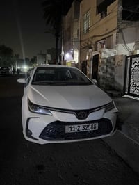 كورلا 2025 هايبرد ماشيه80 الف   كفالة من الصبغ والبارد السياره حلوه ون...