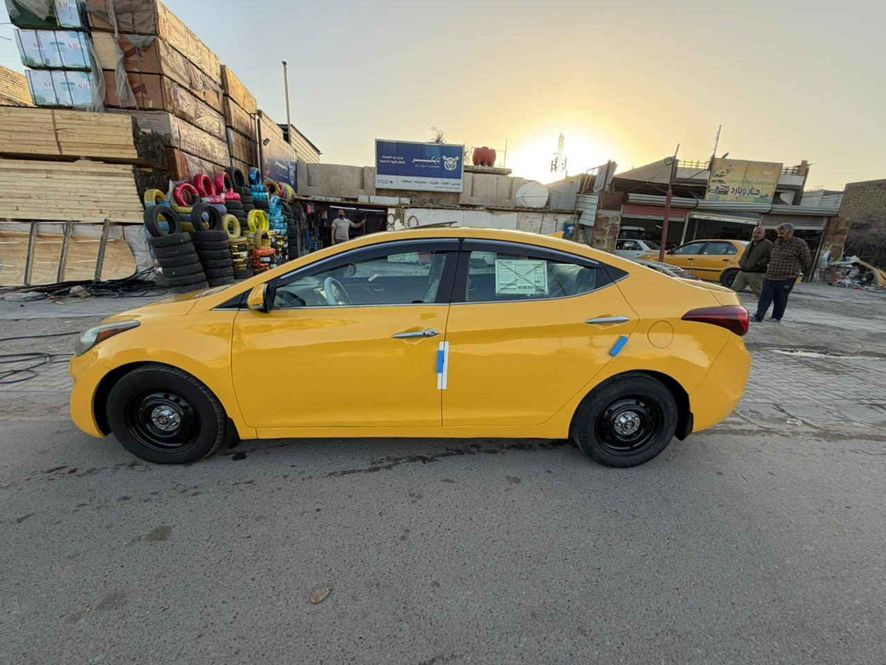 سلام عليكم النترا موديل 2015 فول مواصفات لمتت 1/1 شاشه كامره خلفييه تبريد ثلج كهربائيات كله شغاله وارد أمريكي كلين بدون حادث كير ومحرك مكفولات محرك 1800 سياره نضيفه وخير من الله تحويل ثاني يوم هيه غرمات مصفره مكان شهداء البياع قرب جامع الكبيسي الاتصال تخم تايرات جديد غرفته حلوه ***********السعر 105
