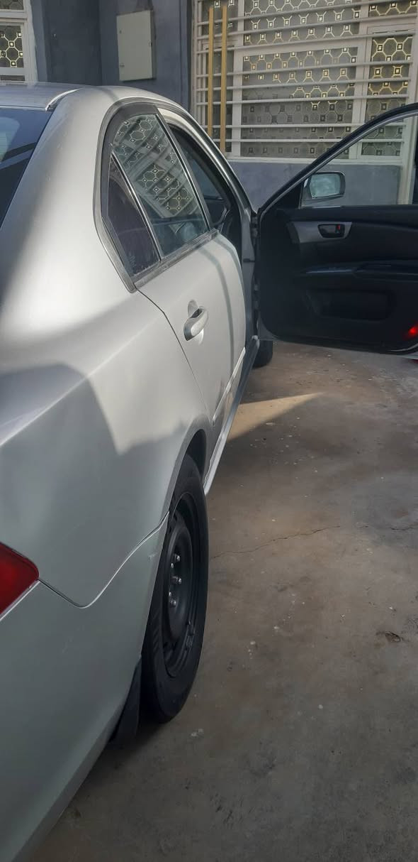 مالت جناي ..اوبتما لوتز 2009 وارد خليجي رقم اربيل.بيها بنيد وجاملغ  فقط ...
السيارة مكفولة كير وماكينة وكولشي....
السعر 103$ والجناي يدلل بيهاا مجال  ..
.العنوان واسط الزبيدية  ..
للاستفسار الاتصال على الرقم{ *********** }
***********
