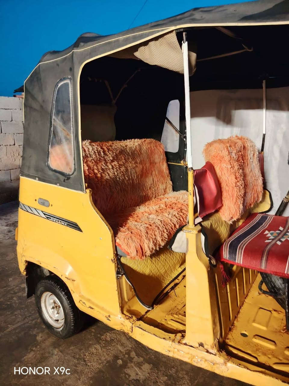 تكتك تي فيس اوراق موديل 18 السعر 2 مليون و700 مكاني الرفاعي ***********
