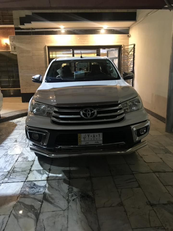 السلام عليكم بيكم للبيع موديل ١٨ كير اوتو مكينه مجفته جاملغ اليمين مبدل ماشيه ٢٠٠ الف  السعر 240 الاستفسار ***********
