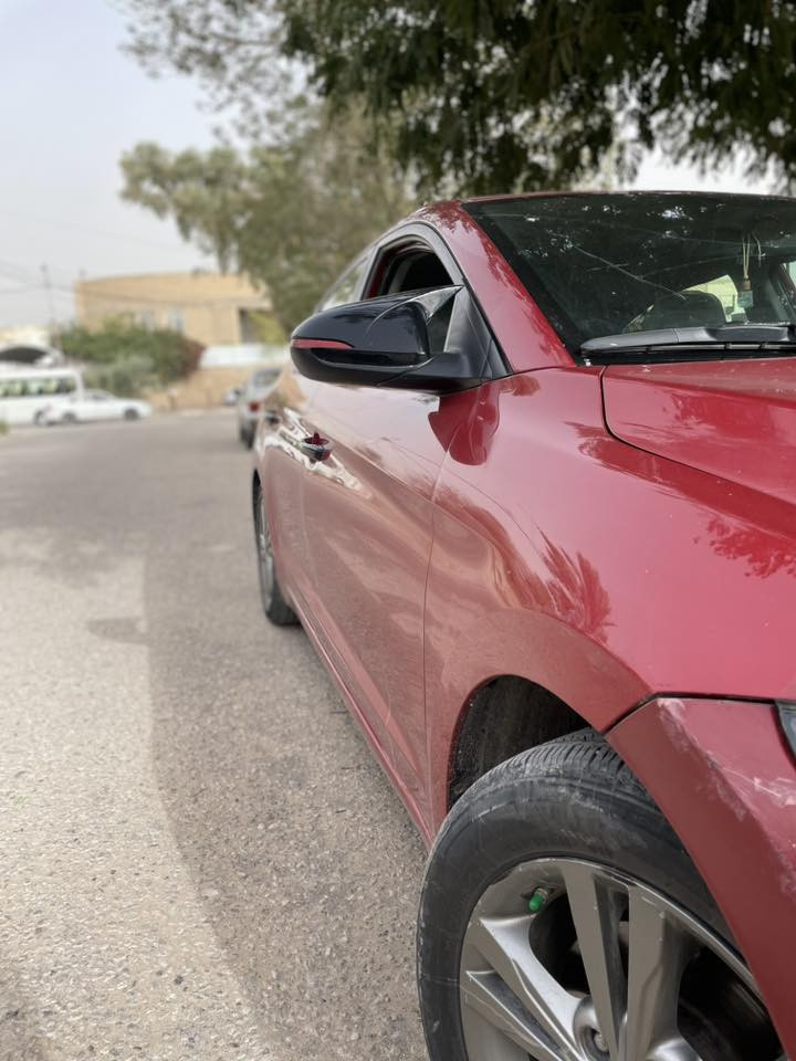 سلام عليكم النترا 17 رقم اربيل الماني تحويل وكاله داخله كلين بدون حادث بل عراق صار بيه صبغات اثر شخوط مكفوله من ضربه قويه مواصفات شاشه كبيره كامره دواره تحكمات 3.وضعيات قياده مكينه 2000 دوش حداديه وكير ومكينه مكفولات عل شرط سعره 105 وبيه مجال مكاني نجف رقمي ***********
