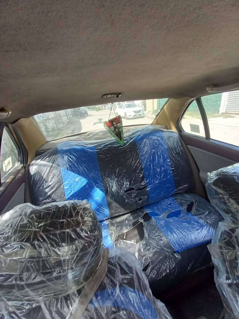 ***********
موديل 11 قفلها 32 مصفره غرامات رقم انجليزي بغداد
